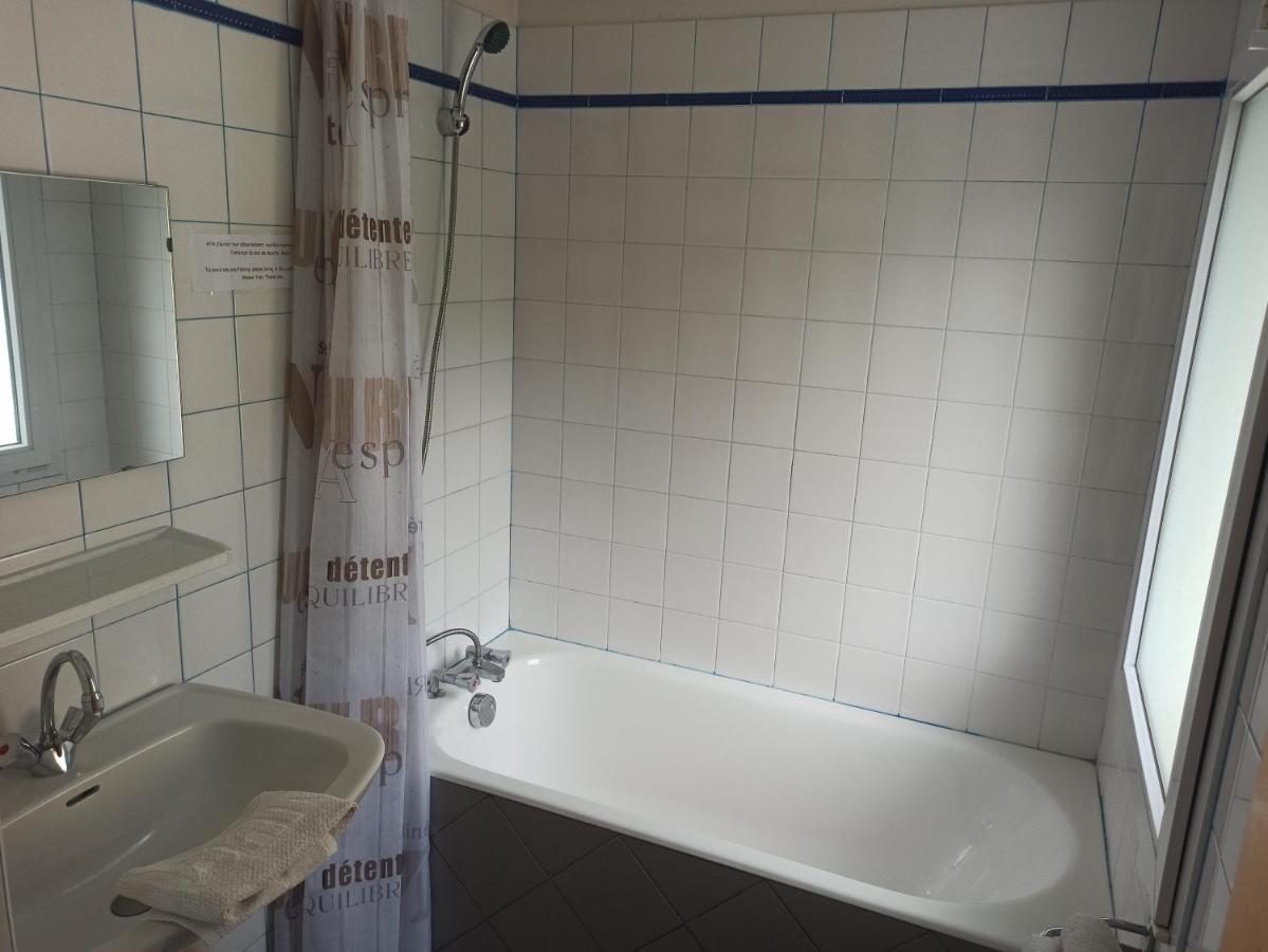 La Pierre Blanche Hotel Luzenac Eksteriør billede